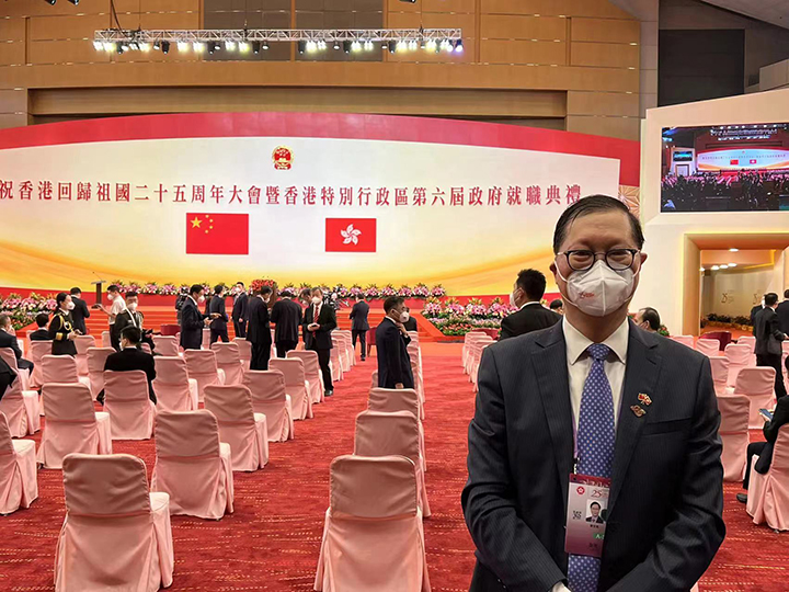 文章附图