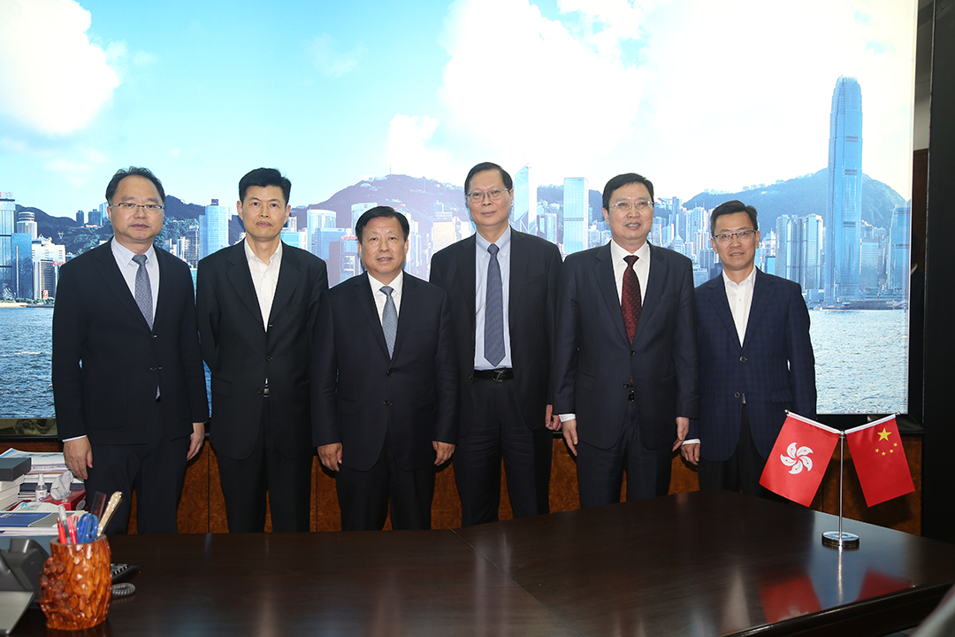 20230412 方伟副省长与香港江苏企业代表座谈3.jpg