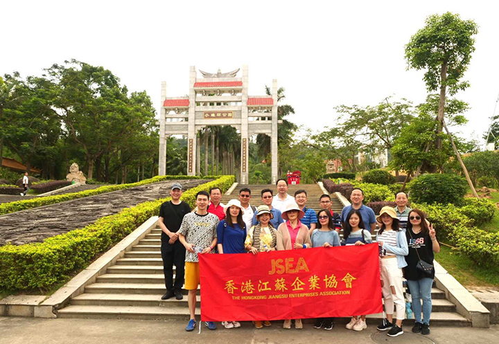 文章附图