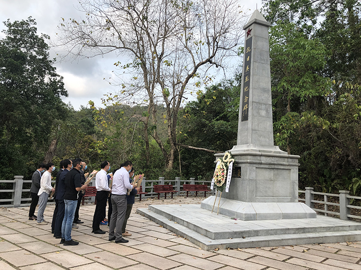 20210329 香港江蘇企業協會瞻仰烏蛟騰烈士紀念園.jpg